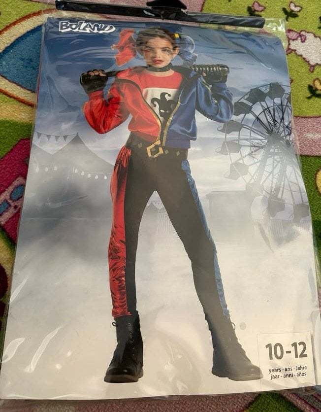 Harley Quinn kostuum 10-12 jaar, Ophalen, Zo goed als nieuw, 158 t/m 164, Meisje