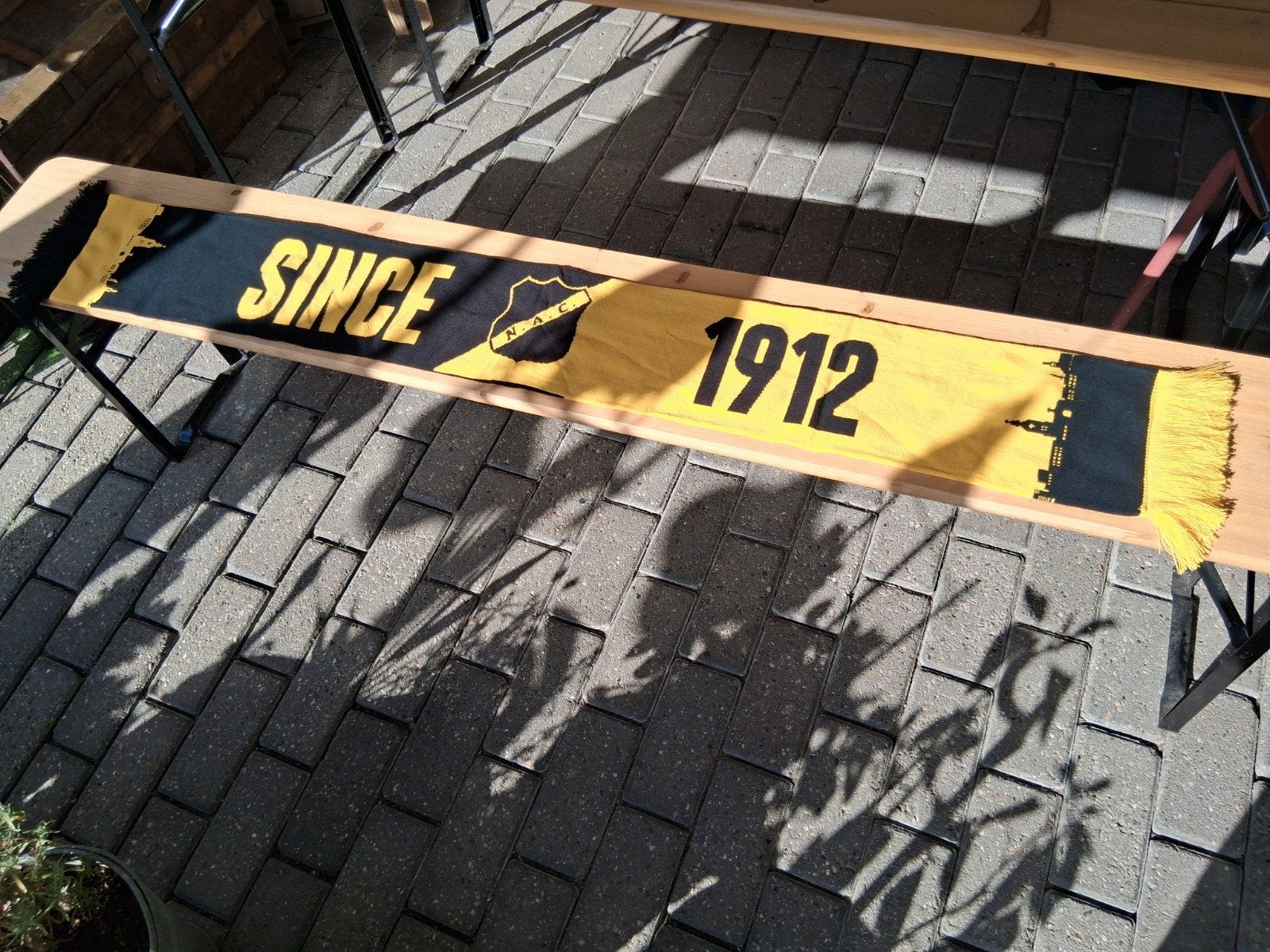 NAC Breda Sjaal - Geel/Zwart - Since 1912, Ophalen, Zo goed als nieuw, NAC Breda, Vaantje of Sjaal