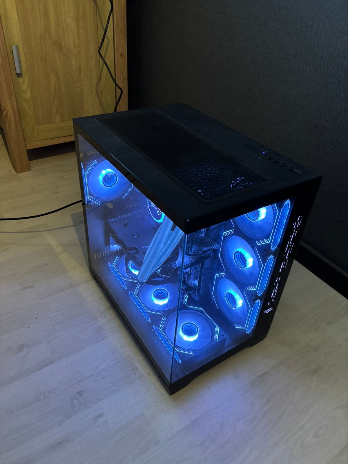 Water gekoeld AMD Ryzen 7 - 32 GB - 1 TB -  RTX 4060 -, Computers en Software, Desktop Pc's, 32 GB, Ophalen of Verzenden, Zo goed als nieuw
