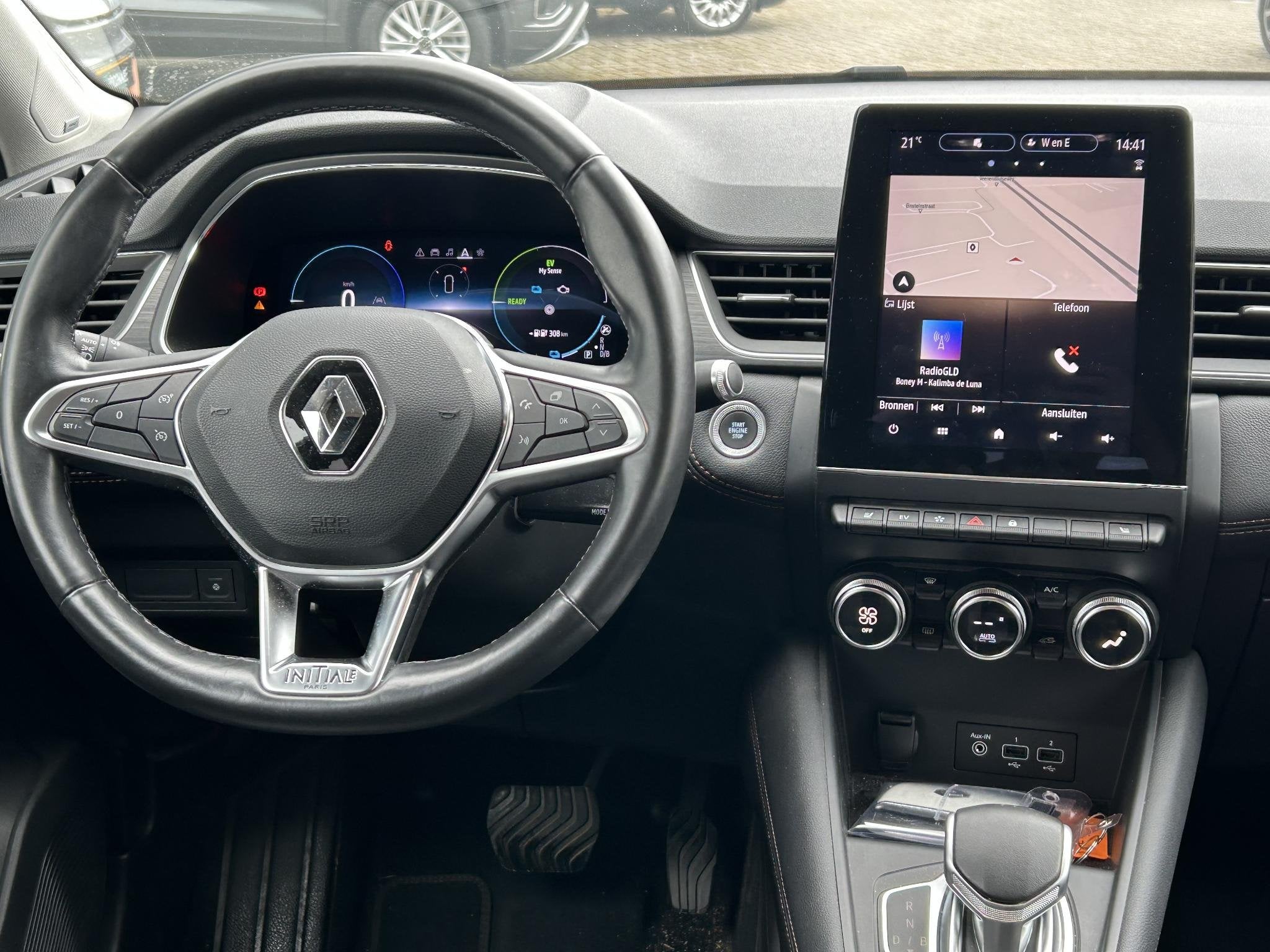 Renault Captur 1.6 E-Tech Plug-in Hybrid 160 Initiale Paris, Auto's, Renault, Gebruikt, 4 cilinders, Met garantie (alle), Bedrijf