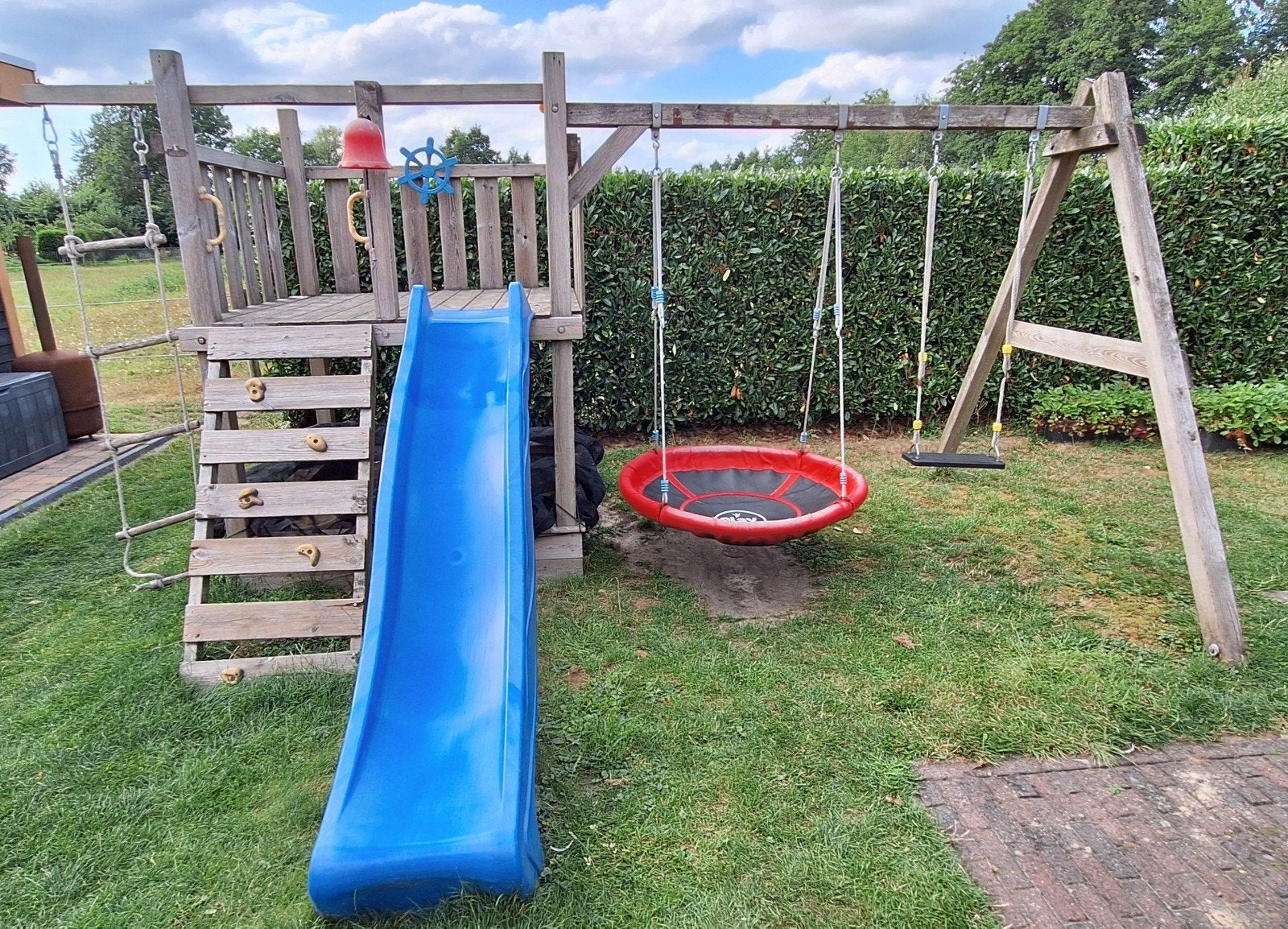 Wickey Speelhuisje met Schommel, Glijbaan en Zandbak, Ophalen, Gebruikt, Schommel