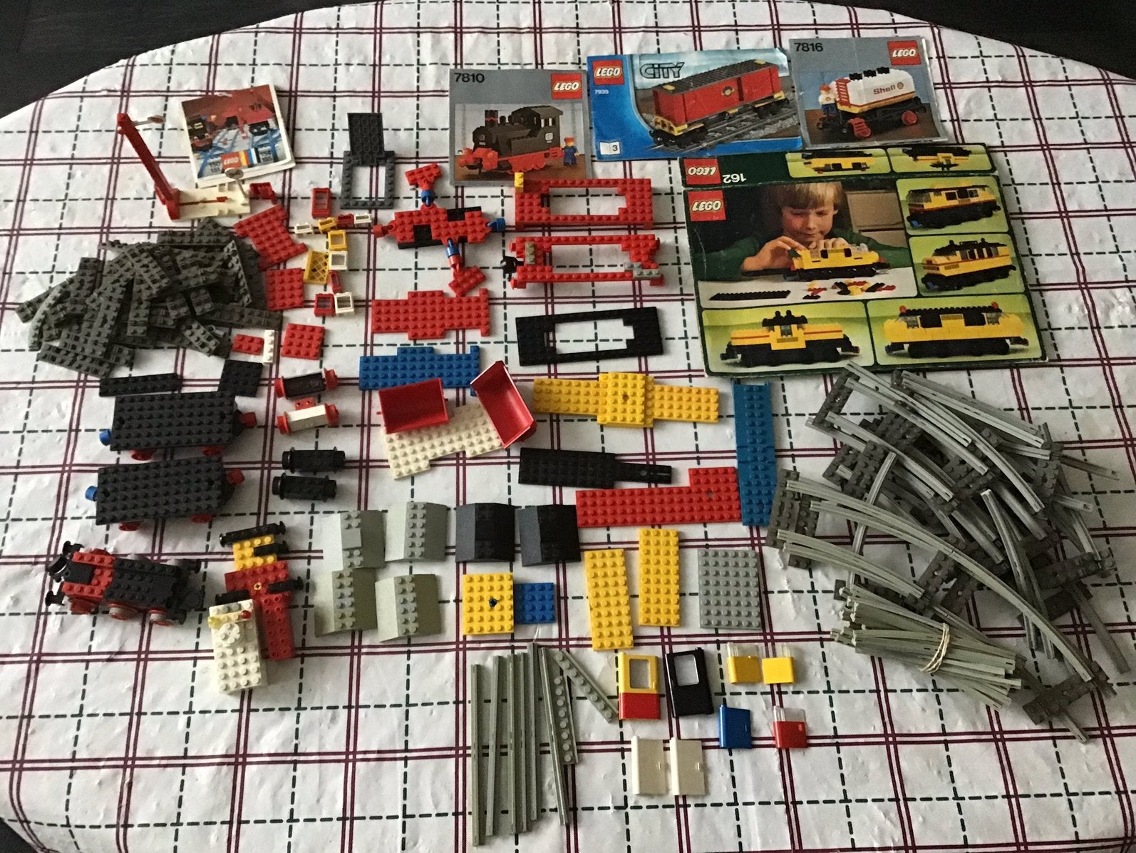 Oud lego onderdelen treinwagons sein wissel railsen  65,00, Ophalen of Verzenden, Gebruikt
