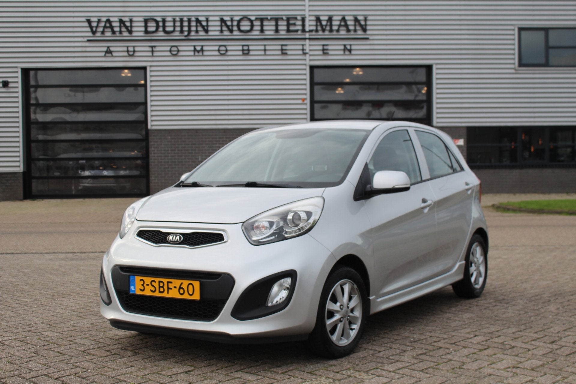 Kia Picanto 1.2 CVVT ISG Plus Pack / Led / Airco / LMV 14' /, Auto's, Kia, Voorwielaandrijving, Euro 5, Gebruikt, 4 cilinders