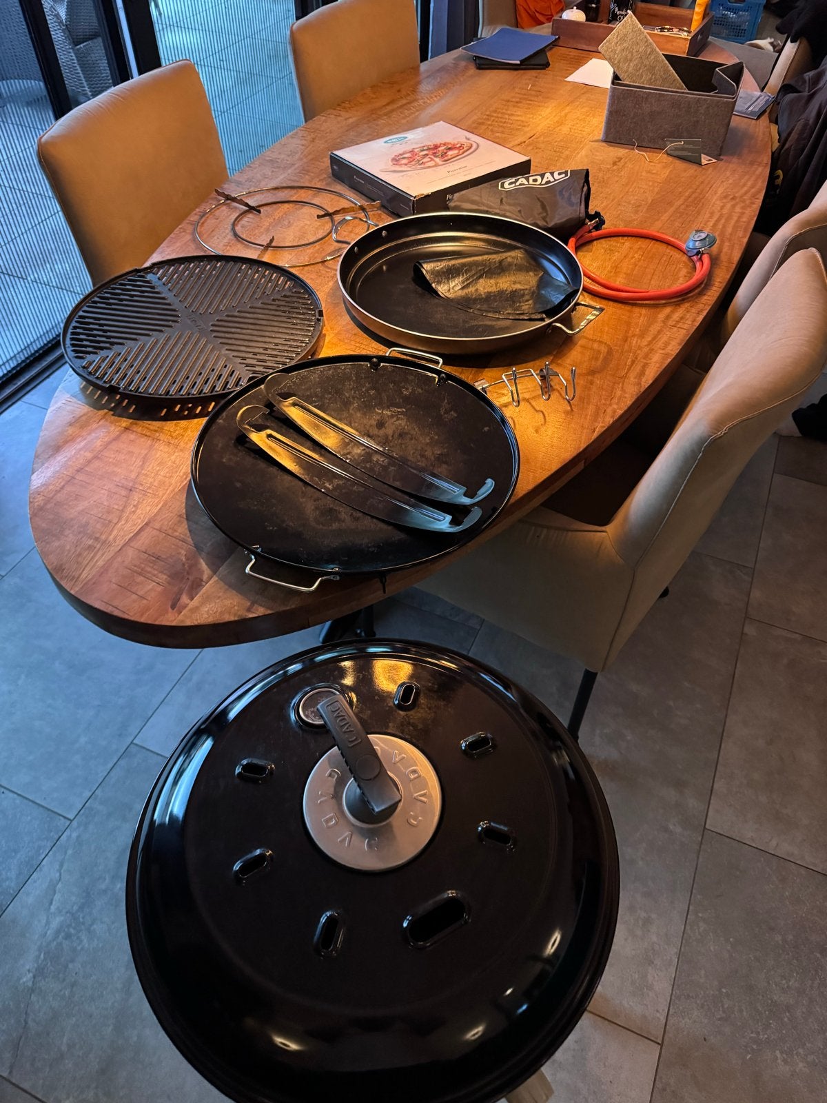 Cadac Carri Chef 2 met Skottel, Paella Pan, Grill en Pizza P, Ophalen, Zo goed als nieuw