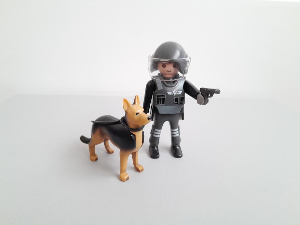 Playmobil 5369 S.W.A.T met herder, Kinderen en Baby's, Speelgoed | Playmobil, Ophalen of Verzenden, Zo goed als nieuw, Los playmobil