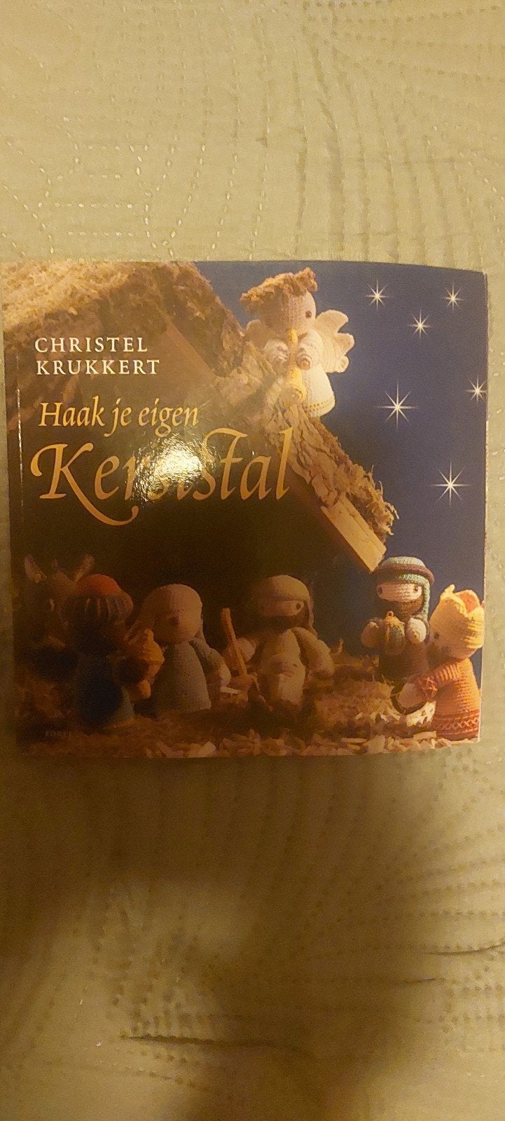 Christel Krukkert Kerststal Haakboek, Ophalen of Verzenden, Zo goed als nieuw, Haken, Patroon of Boek