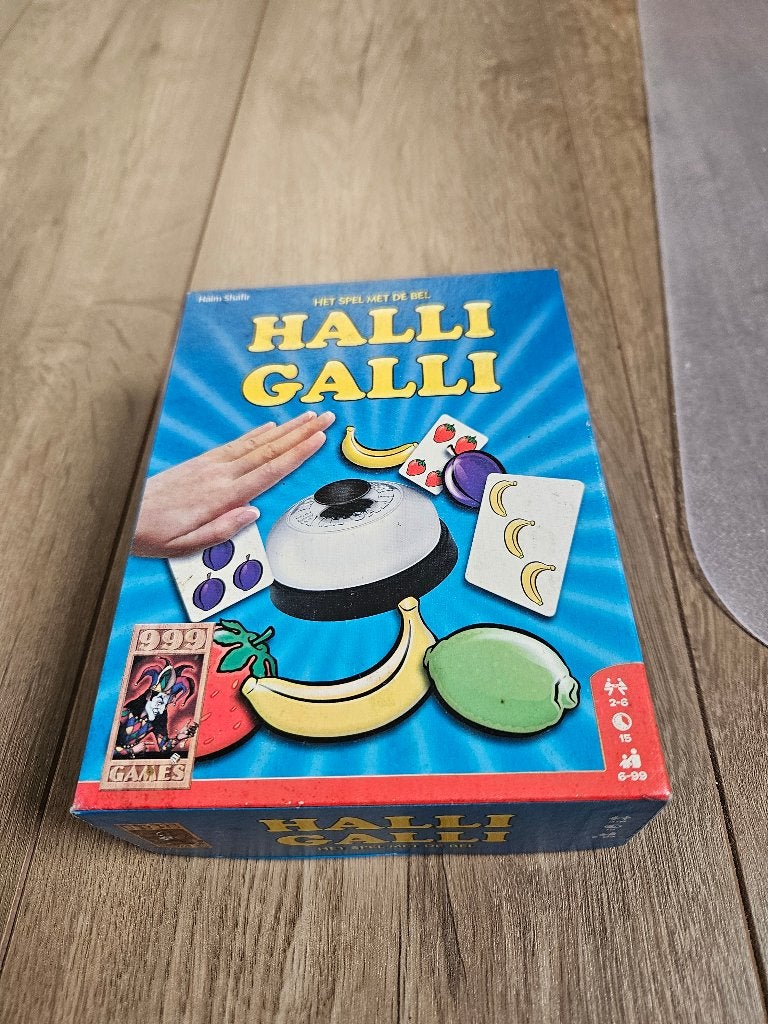 Halli galli, Vijf spelers of meer, Ophalen of Verzenden, Gebruikt, 999 Games