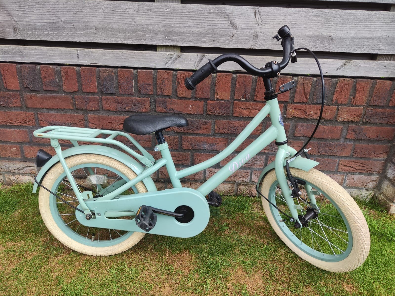 kinderfiets 16 inch wielmaat, Fietsen en Brommers, Fietsen | Kinderfietsjes, Ophalen, Terugtraprem, Diva, 16 tot 20 inch