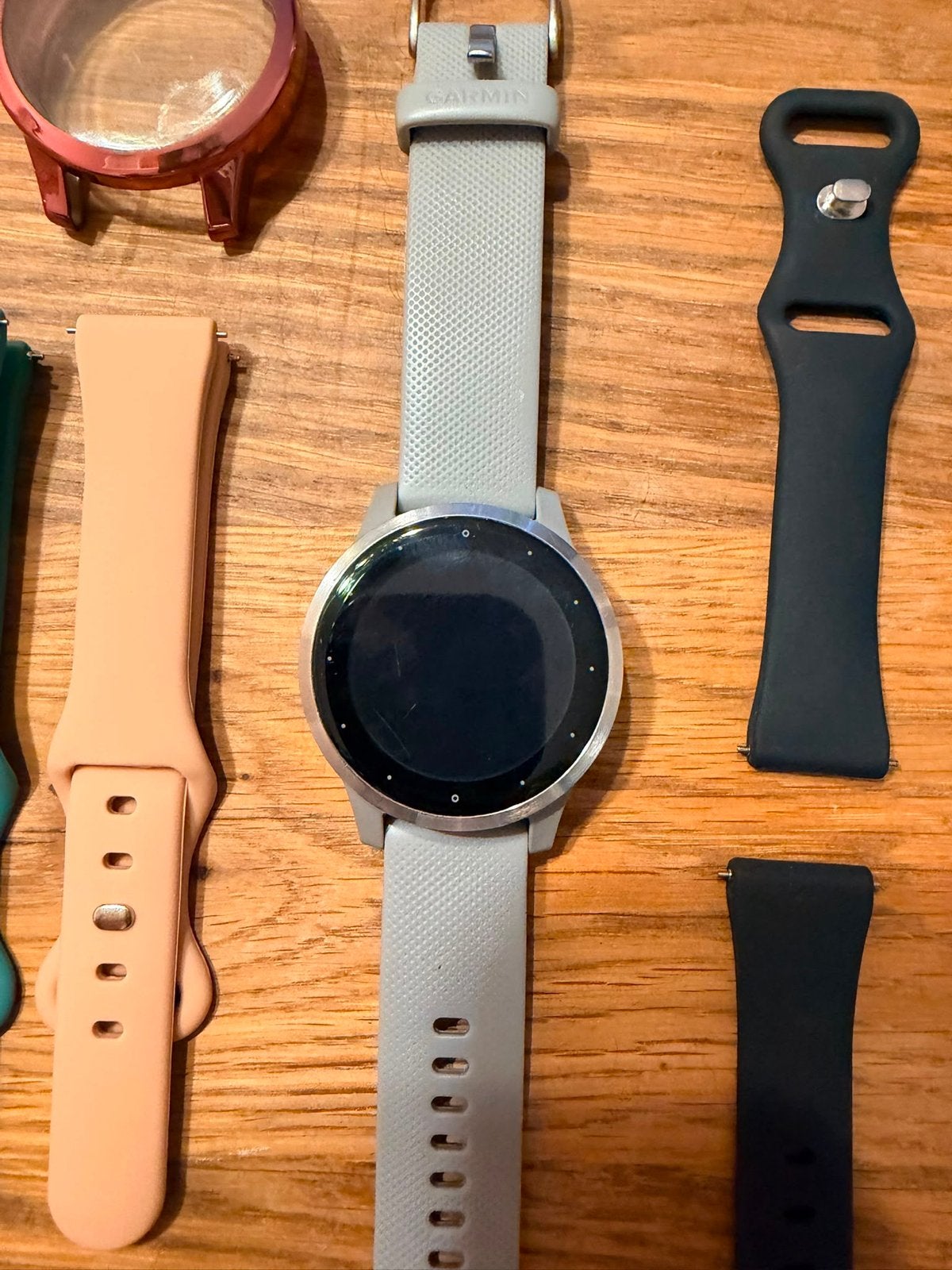 Garmin Vivoactive 4S - Lichte gebruikerssporen, Gebruikt, Ophalen of Verzenden, Waterdicht, Grijs