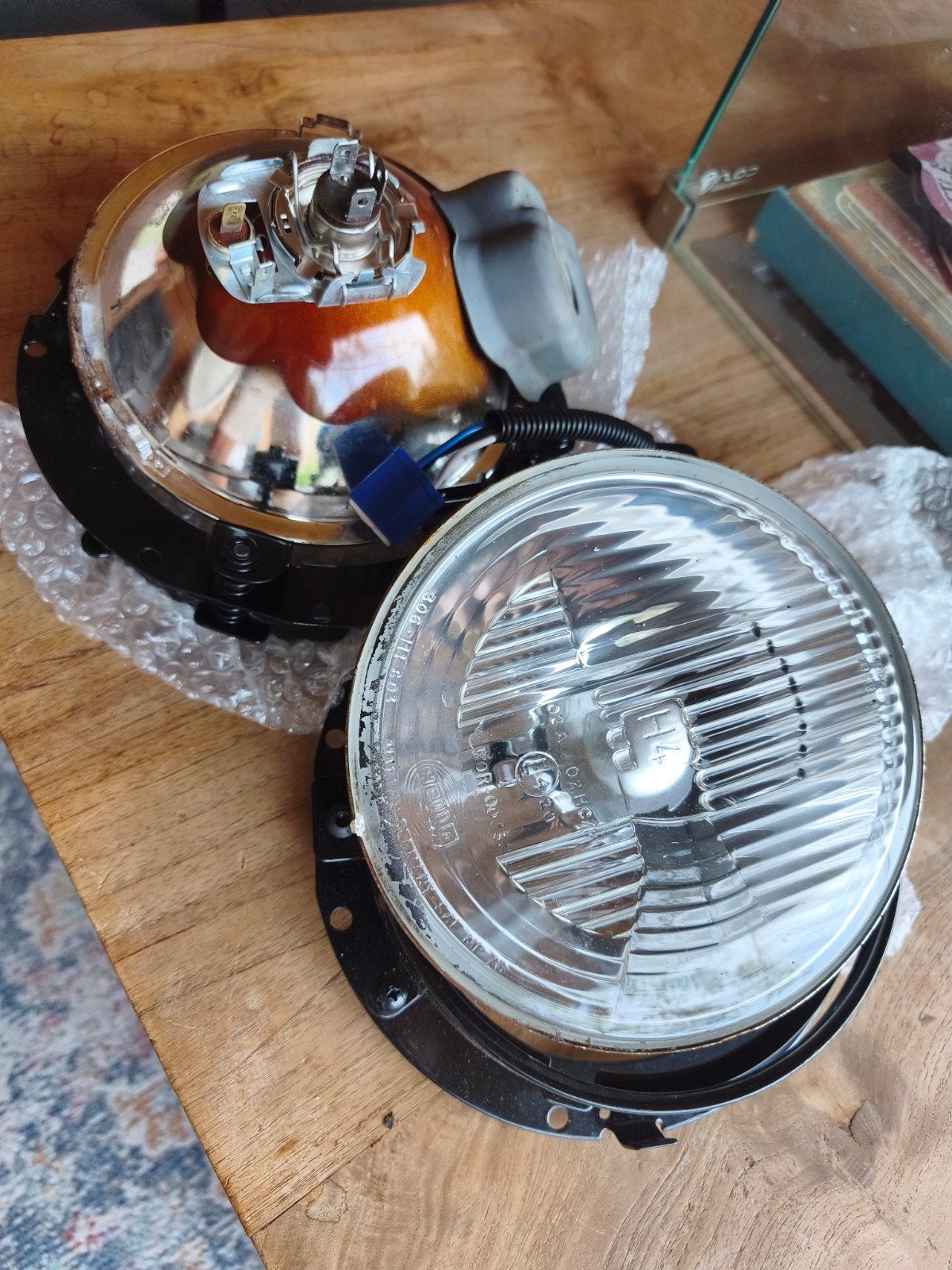 2x Hella H4 glazen koplamp units compleet, Ophalen of Verzenden, Gereviseerd, Overige automerken