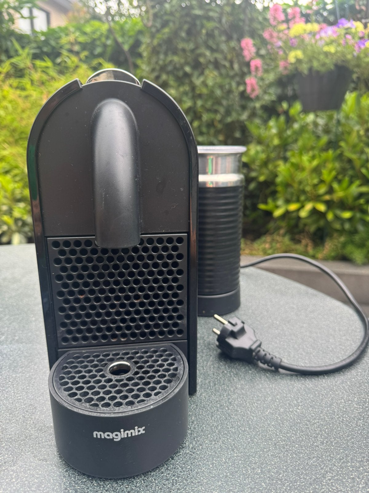 Nespresso Magix inissia incl. Losse melkopschuimer, Gebruikt, Ophalen of Verzenden, 1 kopje, Combi