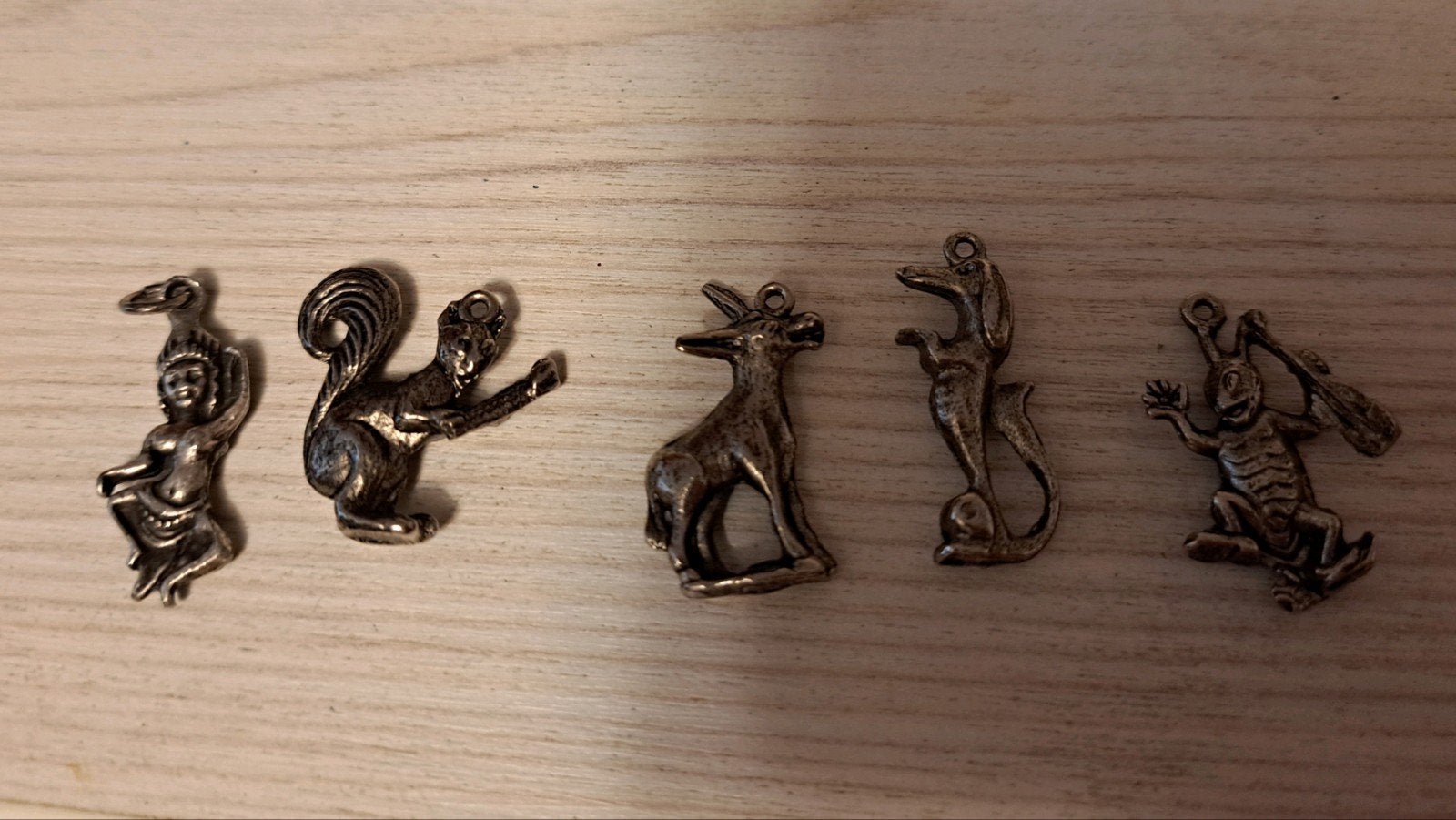 Bedels, Overige merken, Overige materialen, Nieuw, Ophalen of Verzenden