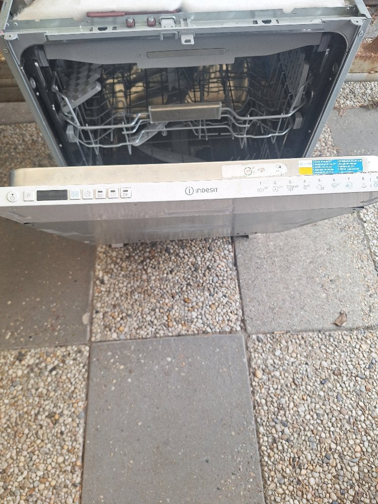 Vaatwasser defecht, Witgoed en Apparatuur, Vaatwasmachines, Ophalen, Gebruikt, Minder dan 10 liter, Inbouw