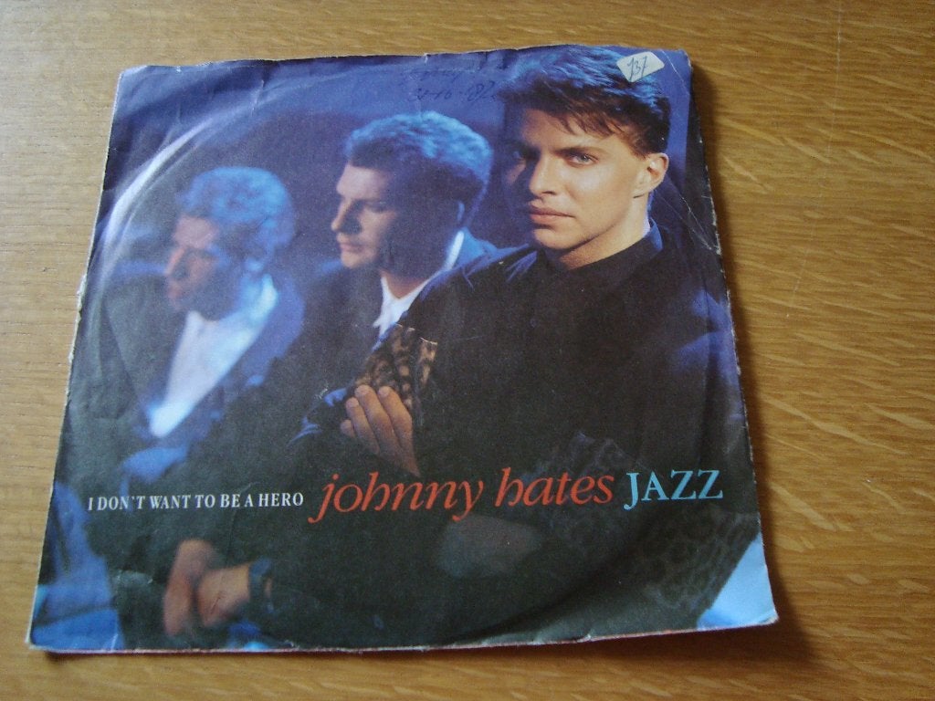 Jonny hates jazz- i don't to be a hero, Ophalen of Verzenden, Zo goed als nieuw, Pop