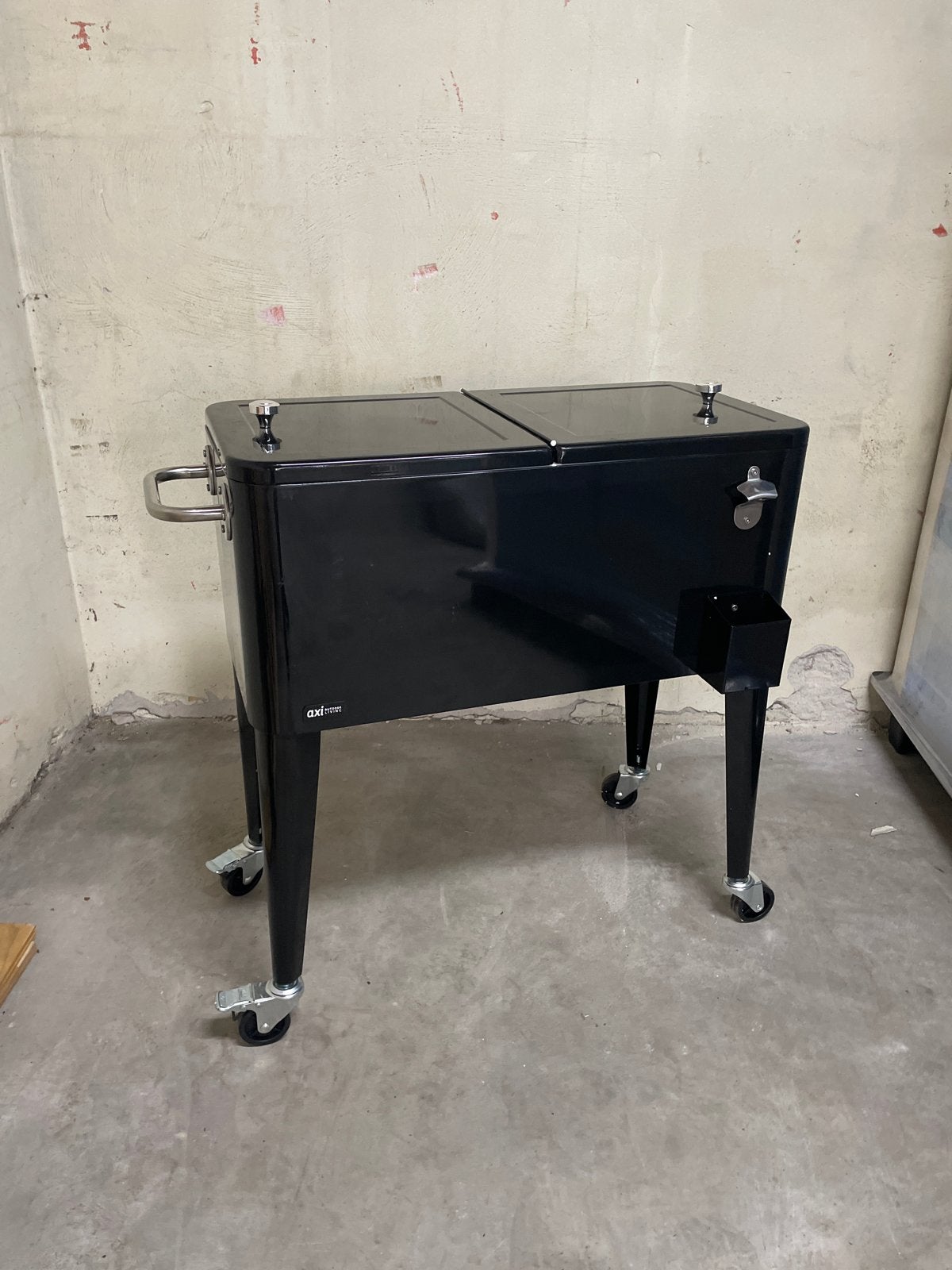 Nieuwe Axi retro cooler op wielen, Zonder vriesvak, 75 tot 100 liter, 60 cm of meer, Nieuw