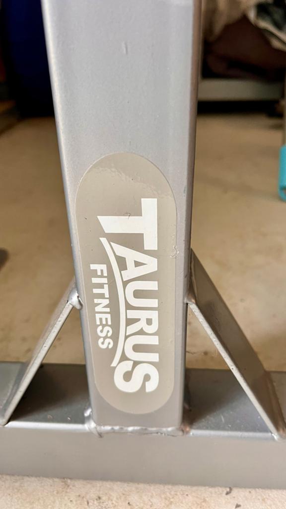Taurus Professionele Halter Set met Schijven en Racks, Ophalen, Zo goed als nieuw, Rug, Halterset