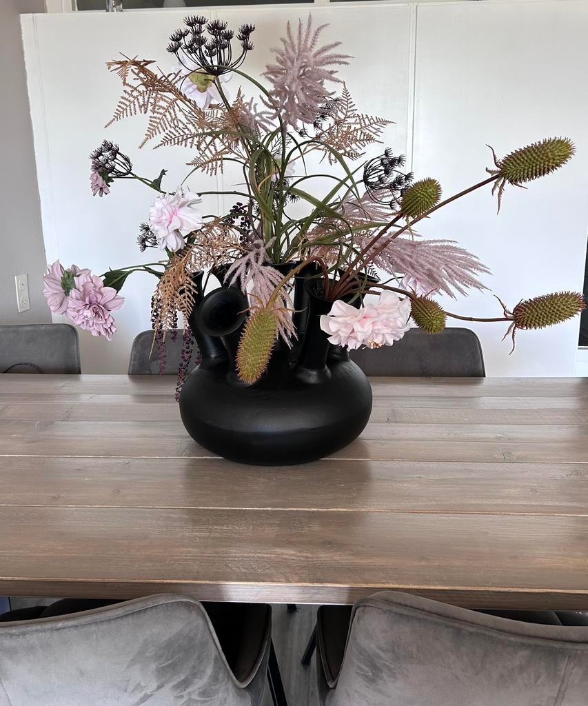 Zwarte tulpenvaas/toetervaas incl. kunstbloemen, Huis en Inrichting, Woonaccessoires | Kunstplanten en Kunstbloemen, Zo goed als nieuw