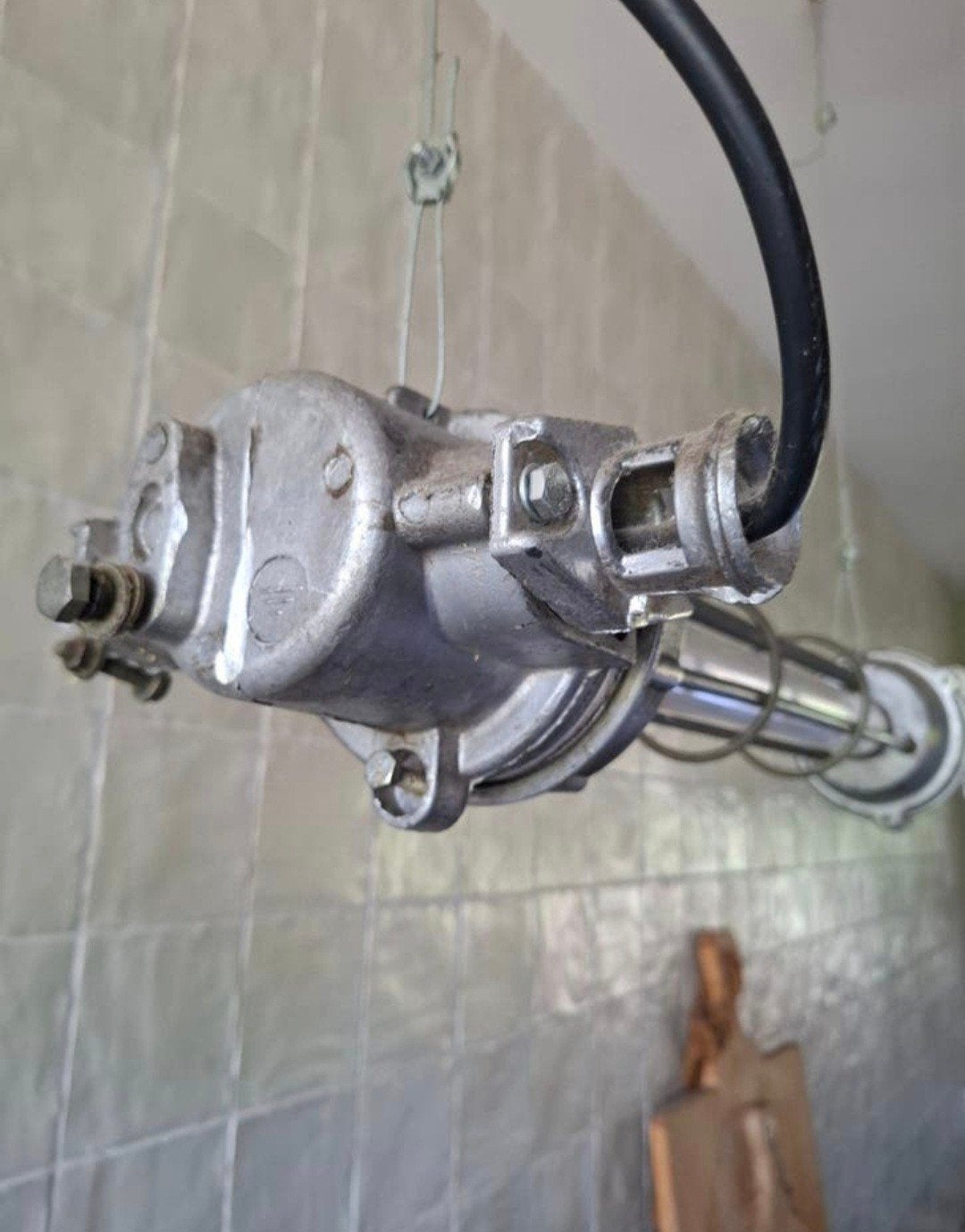 Oude industriële tube/ kooilamp al omgebouwd, Huis en Inrichting, Lampen | Hanglampen, Ophalen, Gebruikt, Glas, Industrieel