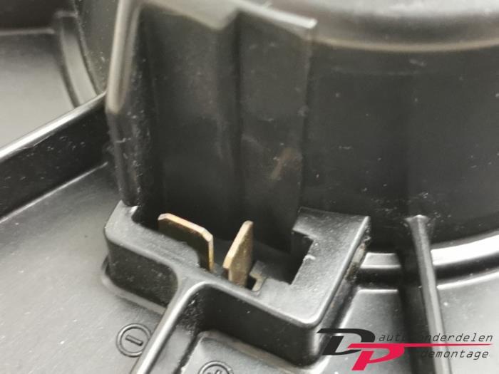Kachel Ventilatiemotor van een Mitsubishi Colt, Gebruikt, -, -, Ophalen of Verzenden