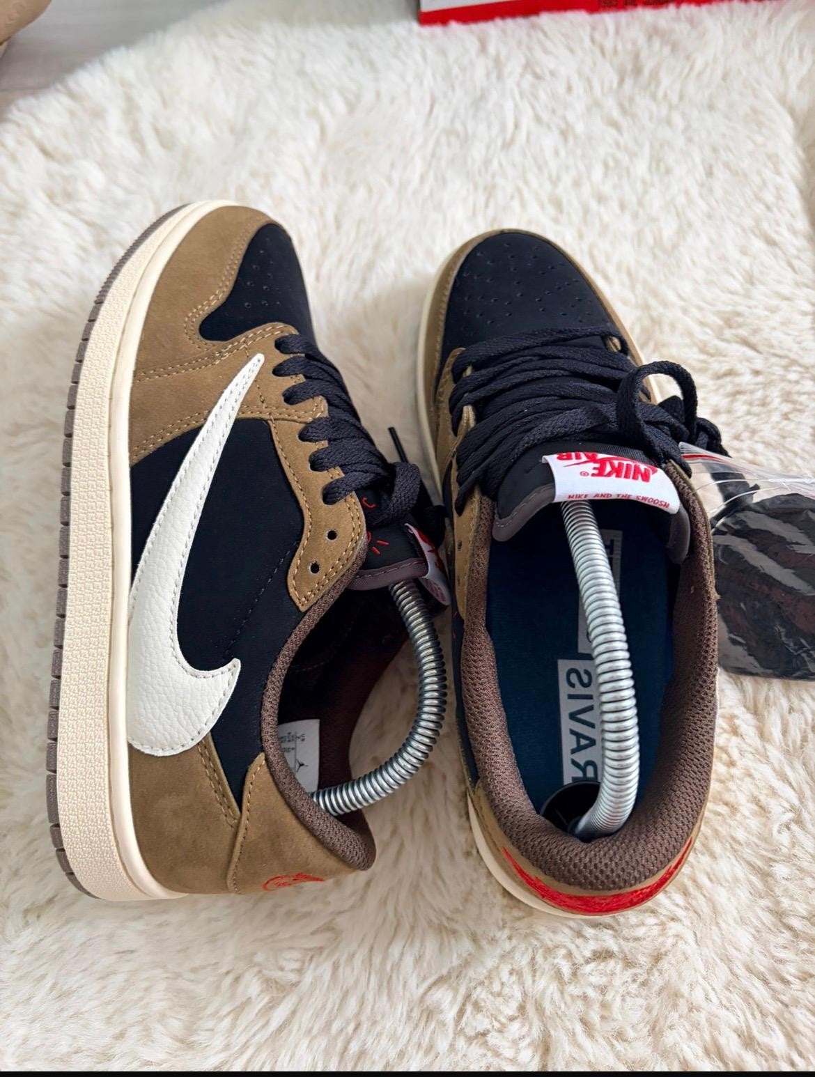 Nike Air Jordan 1 Low OG SP Travis Scott Dark Mocha, Bruin, Nike, Nieuw, Ophalen of Verzenden