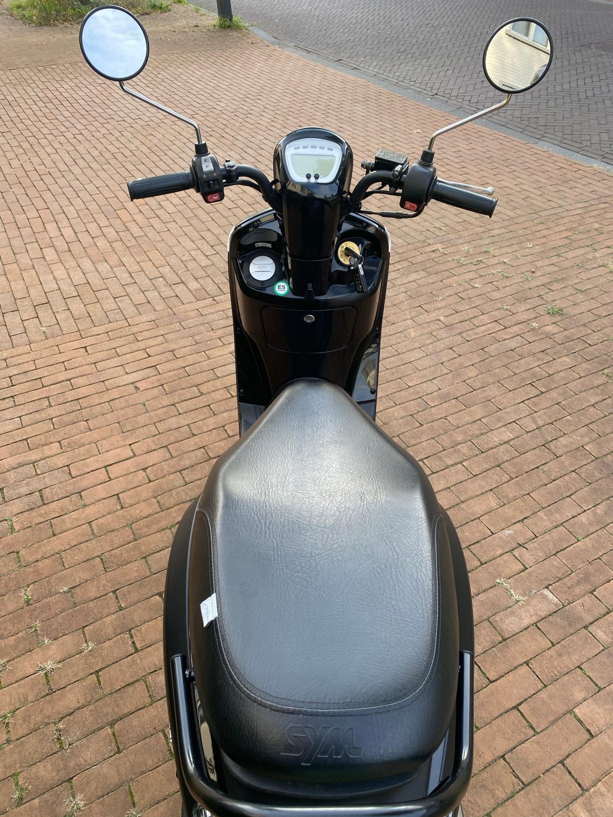 Scooter SYM Mio 50i Scooter - Mat Zwart - Zo goed als nieuw, Zo goed als nieuw, Benzine, 50 cc, Maximaal 25 km/u
