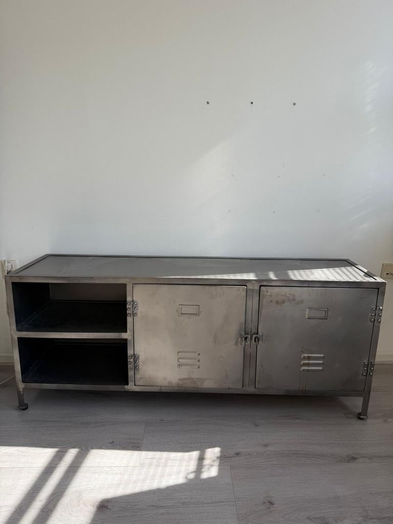 Industrieel TV meubel - 150x60x40 cm, Huis en Inrichting, Ophalen, Gebruikt, 100 tot 150 cm, Minder dan 100 cm