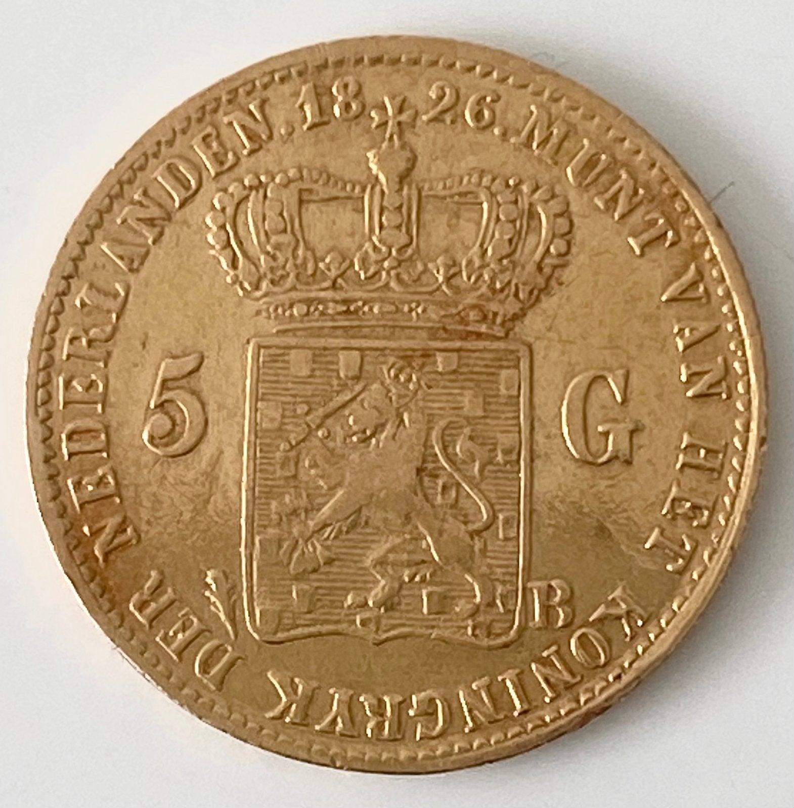 GOUDEN VIJFJE, WILLEM 1, jaartal 1826B, zeldzaam, voor €750!, Postzegels en Munten, 5 gulden, Koning Willem I, Losse munt, Goud