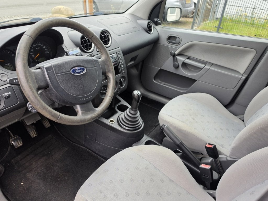 Ford Fiesta 1.3 Core 5-Deurs Stuurbekr. Nw APK ✅, 100 kg, 1299 cc, Gebruikt, 4 cilinders
