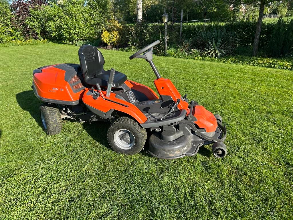 HusqvarnaR214TC Limited Edition 2cil Frontmaaier 103 maaidek, Ophalen of Verzenden, Zo goed als nieuw, Mulchfunctie, 90 tot 120 cm