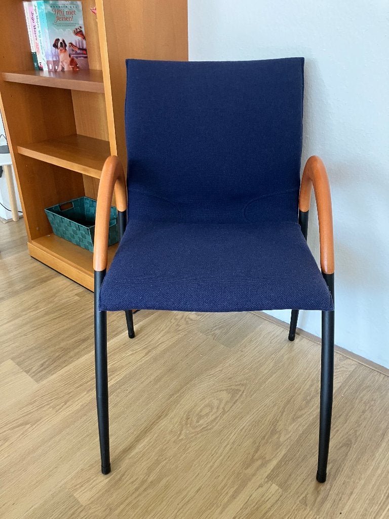 Design stoel, Huis en Inrichting, Stoelen, Ophalen, Gebruikt, Blauw, Stof