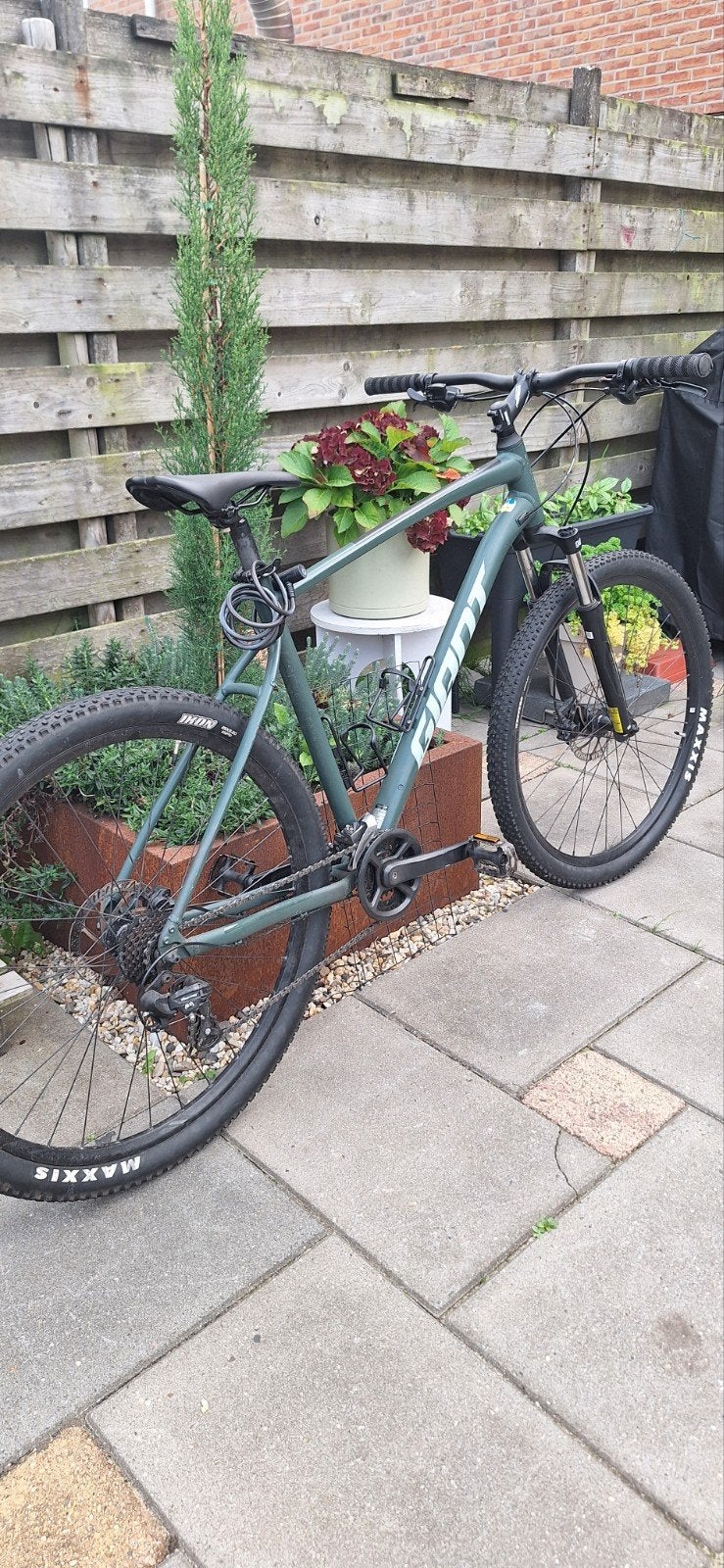 Giant Talon 29 inch mountainbike – SR Suntour – nette staat