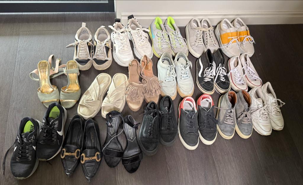 18 paar schoenen oa  unisa, filling pieces, etq, mason, Zwart, Ophalen of Verzenden, Sneakers of Gympen, Gedragen