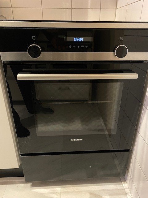 Siemens Inbouw / vrijstaande Oven met Inductiekookplaat, Ophalen, Hete lucht, 60 cm of meer, 4 kookzones