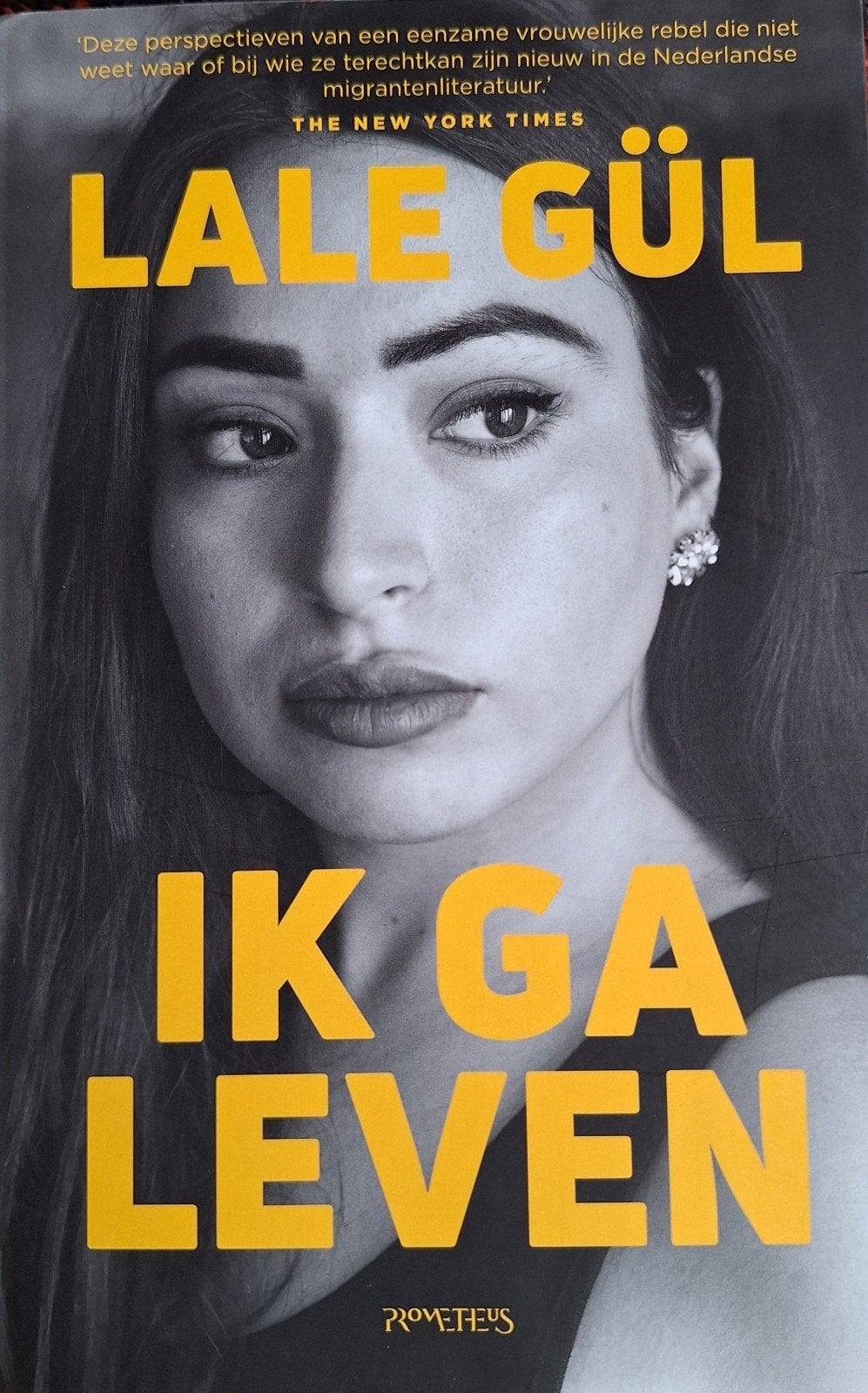 Lale Gül - Ik ga leven, Ophalen of Verzenden, Zo goed als nieuw, Lale Gül