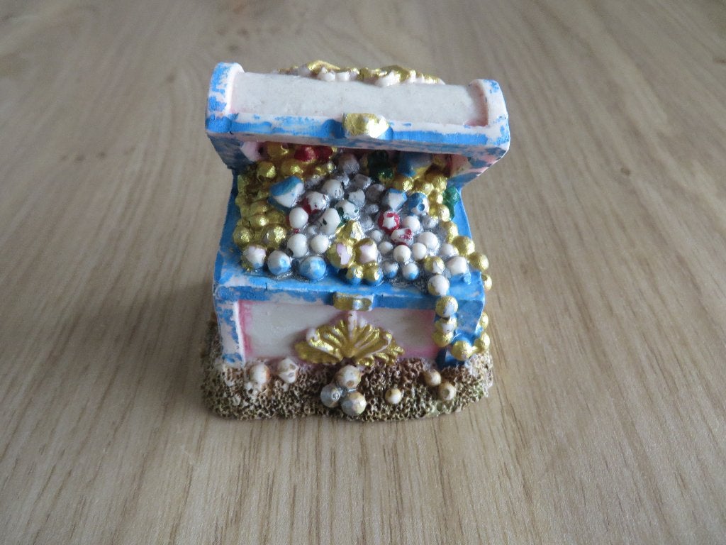 aquarium ornament  schatkist, Ophalen of Verzenden, Zo goed als nieuw, Decoratie