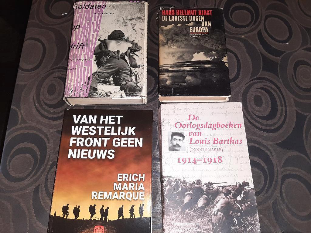 Boeken eerste en tweede wereldoorlog, Ophalen of Verzenden, Niet van toepassing, Gelezen, Algemeen