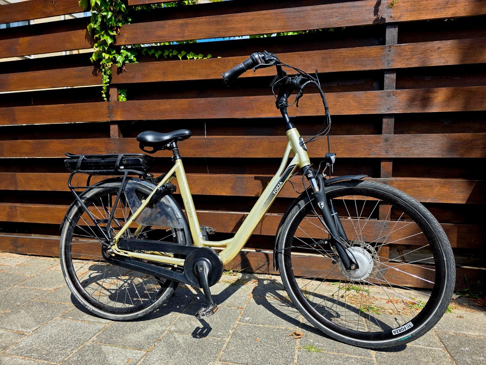 Fijne ebikes vanaf € 695 06-21340570, Zo goed als nieuw, 51 tot 55 cm, 50 km per accu of meer, Ophalen
