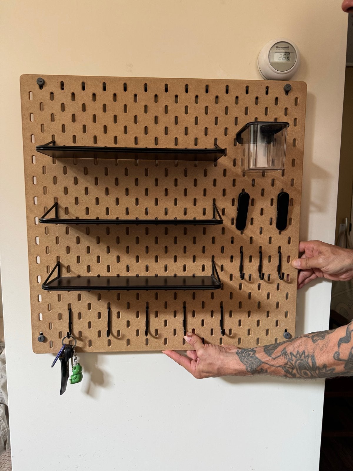 IKEA Skadis pegboard hout met onderdelen, Ophalen, Zo goed als nieuw