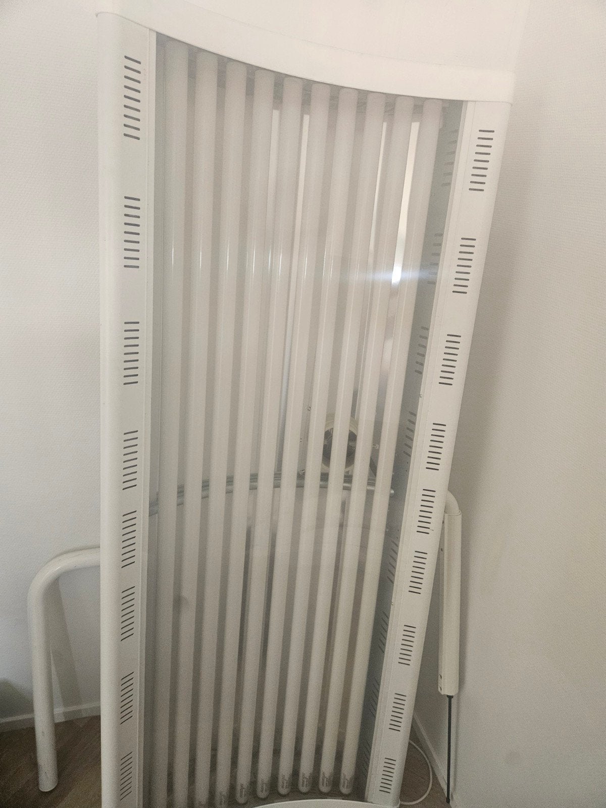Hapro Topaz Zonnebank - Enkelzijdig met timer, Witgoed en Apparatuur, Ophalen of Verzenden, Gebruikt, Zonnebank dubbelzijdig, 15 lampen of meer