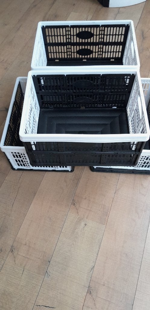 4 stuks opklapbare boodschappen kratjes., Ophalen, Gebruikt, Opvouwbaar, Minder dan 35 cm