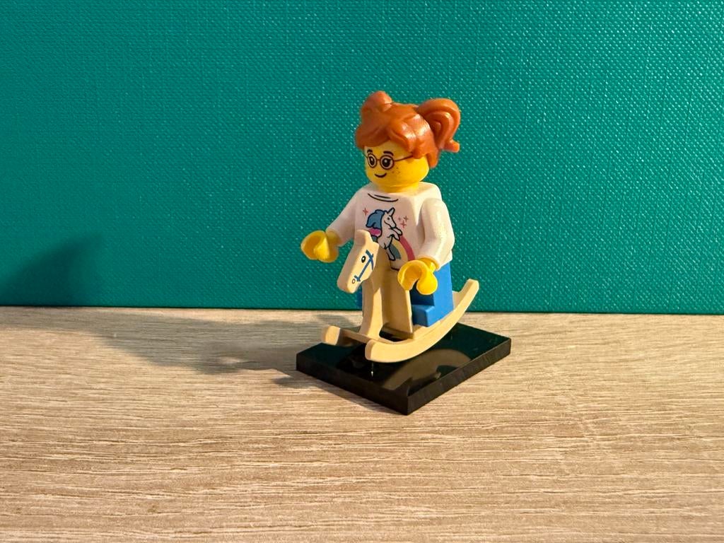 LEGO CMF Serie 24: Rocking Horse Rider, Ophalen of Verzenden, Zo goed als nieuw, Complete set, Lego