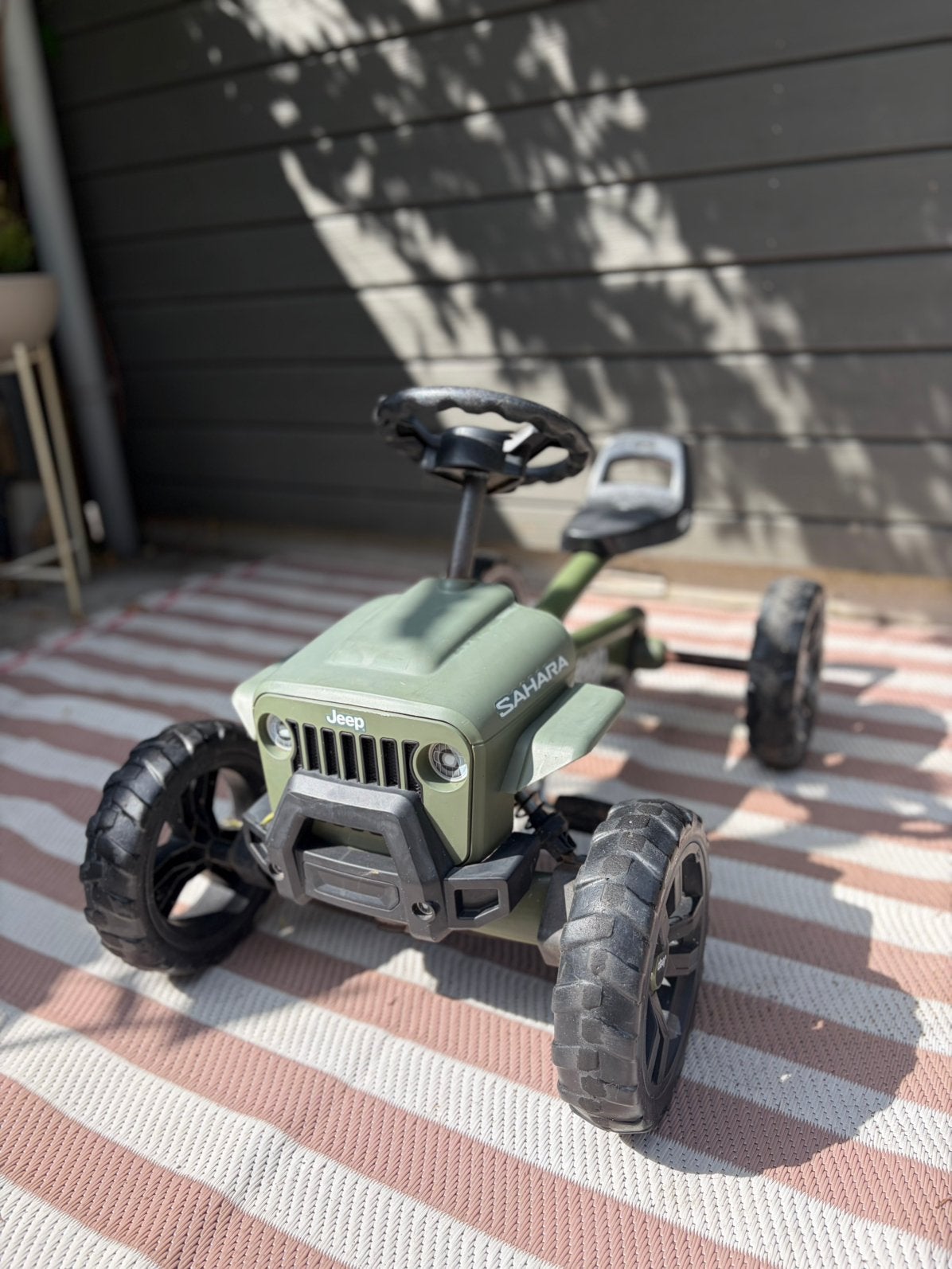 BERG Buzzy JEEP Sahara Skelter ~2 tot 5 jaar~, Ophalen, Zo goed als nieuw, Berg