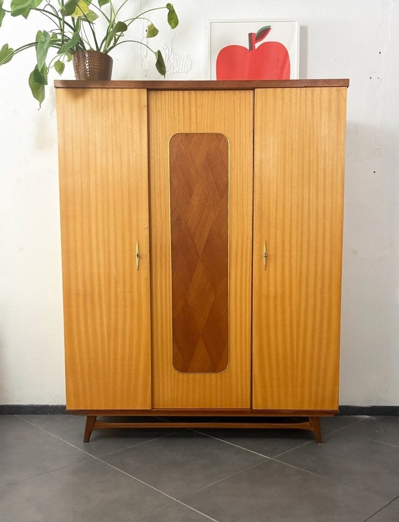 Vintage mid century jaren 60 linnenkast kledingkast, Ophalen, Met deur(en), Gebruikt, 100 tot 150 cm