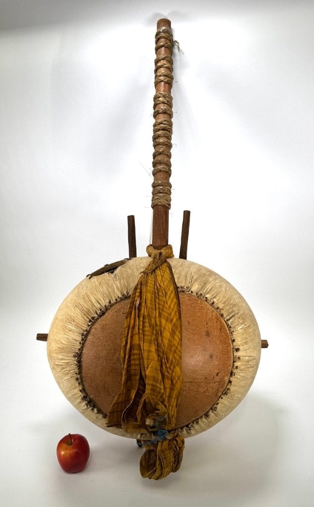 306. Kora, West-Afrika – muziekinstrument, 20e eeuw, Ophalen