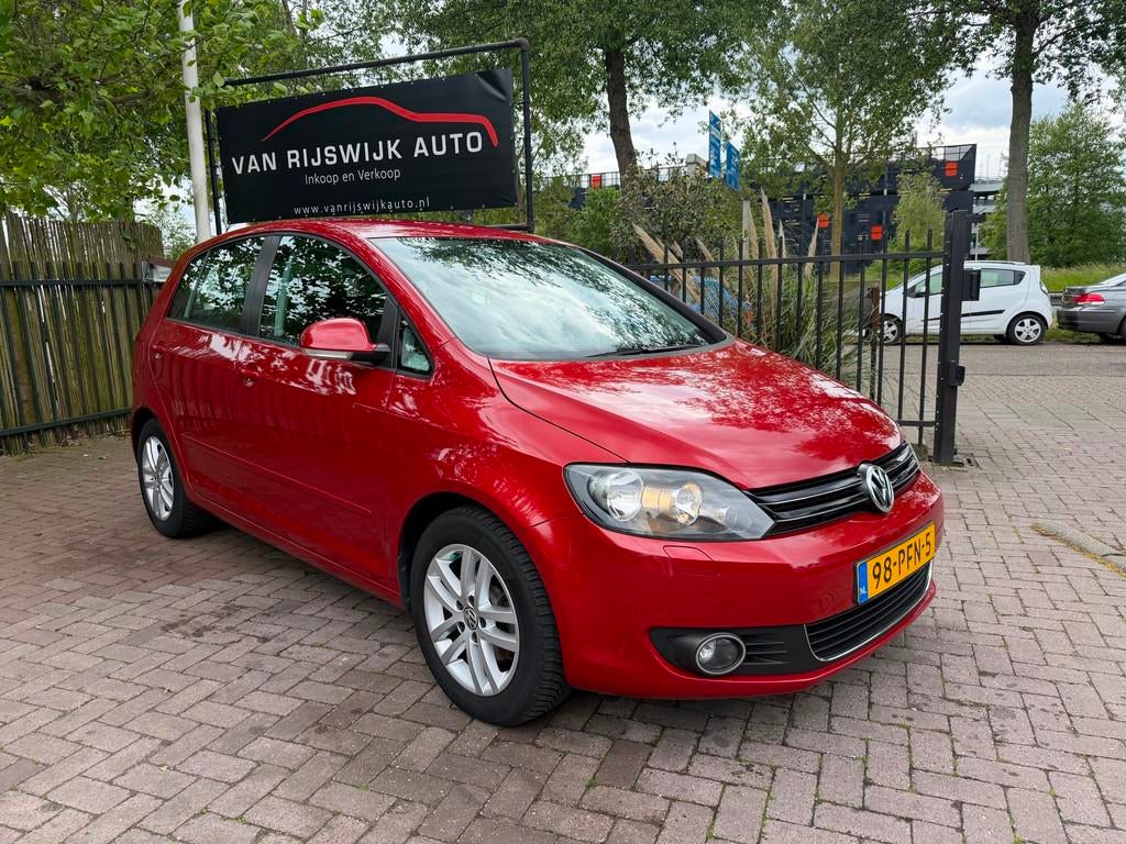 Volkswagen Golf Plus 1.6 TDI Highline BlueMotion Clima Nav P, Auto's, Euro 5, 730 kg, Gebruikt, 4 cilinders
