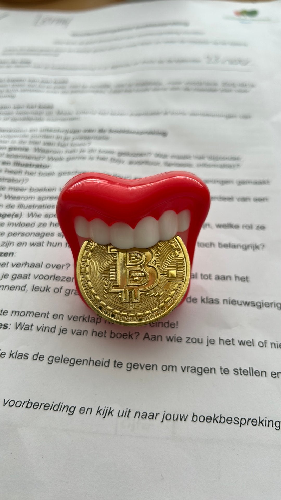 Bitcoin, Ophalen of Verzenden, Zo goed als nieuw, Zilver, Overige materialen