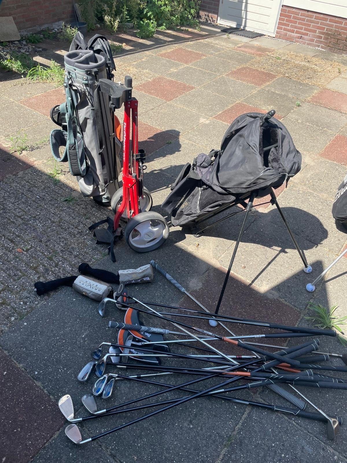 Diverse golfsets, golftassen en golfkar, Sport en Fitness, Golf, Ophalen, Gebruikt, Set, Overige merken