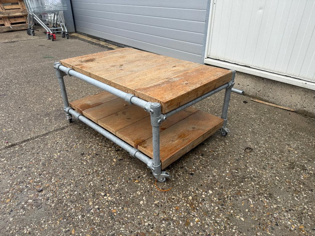 Salontafel industrieel, Huis en Inrichting, Tafels | Salontafels, Ophalen, Grenenhout, Gebruikt, 100 tot 150 cm