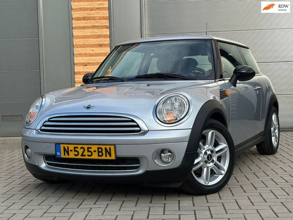 Mini Mini 1.4 One van 2008 airco sportvelgen SPOTGOEDKOOP, Auto's, Mini, Voorwielaandrijving, Stof, Gebruikt, Zwart