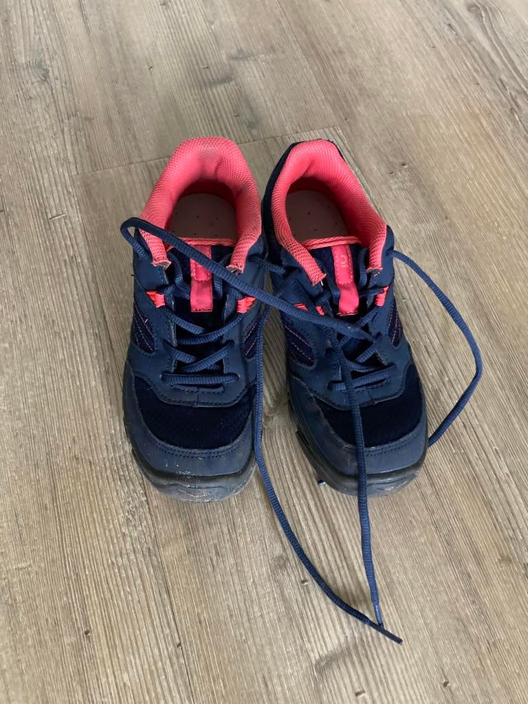 Wandelschoenen maat 35, Ophalen, Zo goed als nieuw, Schoenen